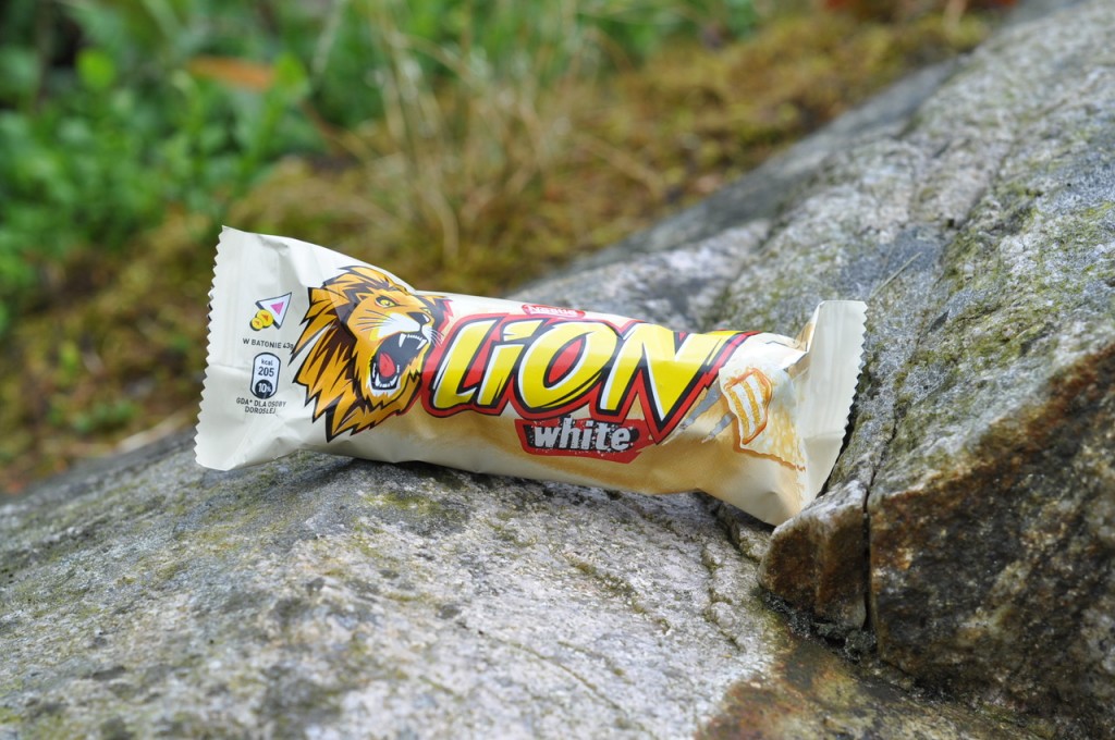 Lion White