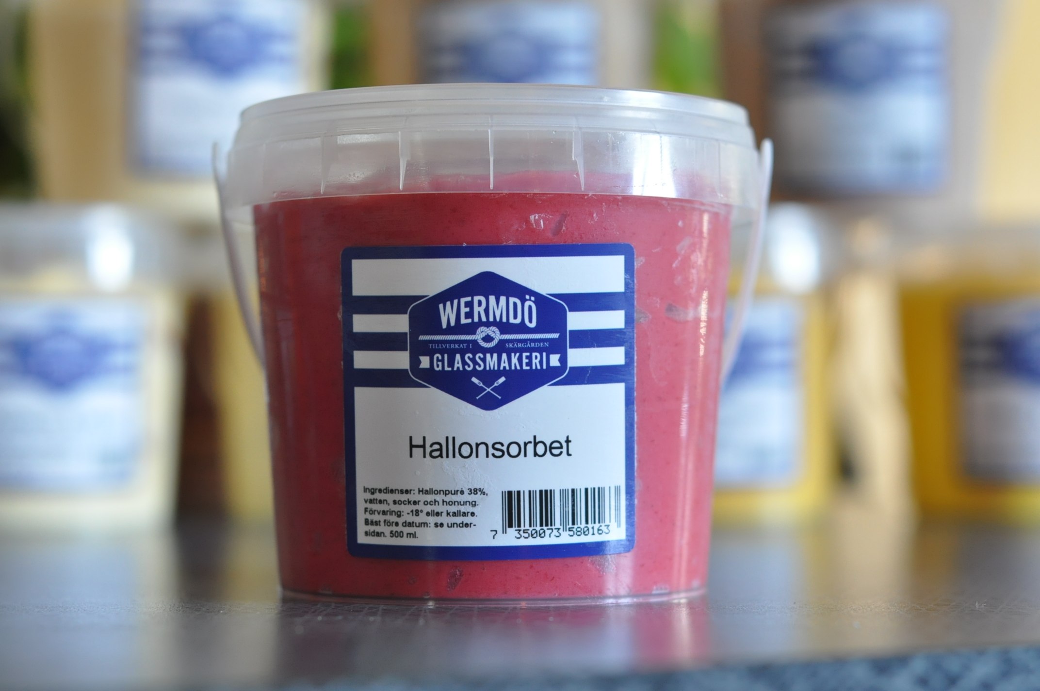 Wermdö Glassmakeri Hallonsorbet Wermdö glassmakeri Hallonsorbet