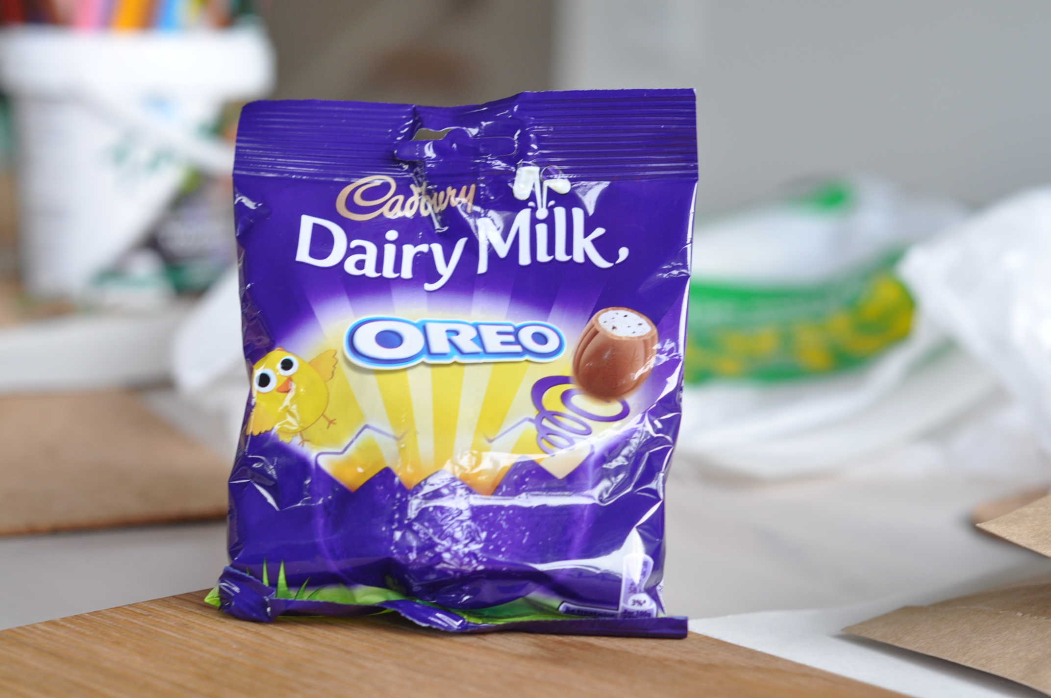 Cadbury Dairy Milk Oreo Mini Filled Eggs