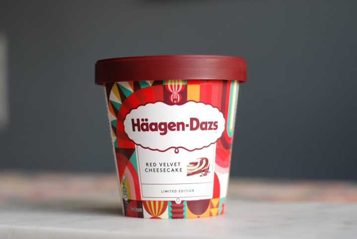 Häagen-Dazs Red Velvet Cheesecake