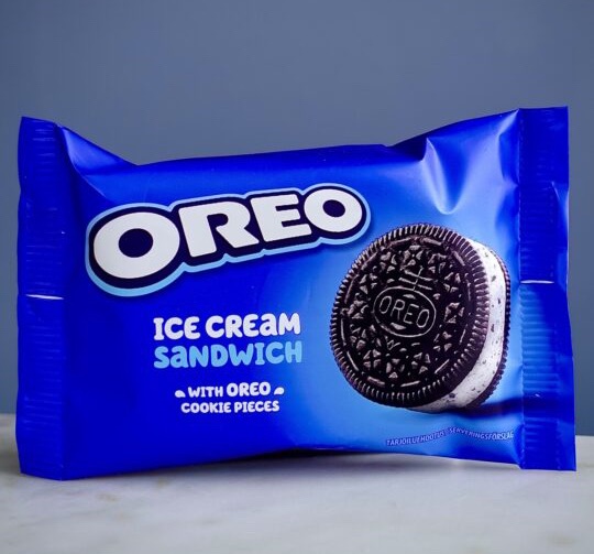 Oreo Ice Cream sandwich 
