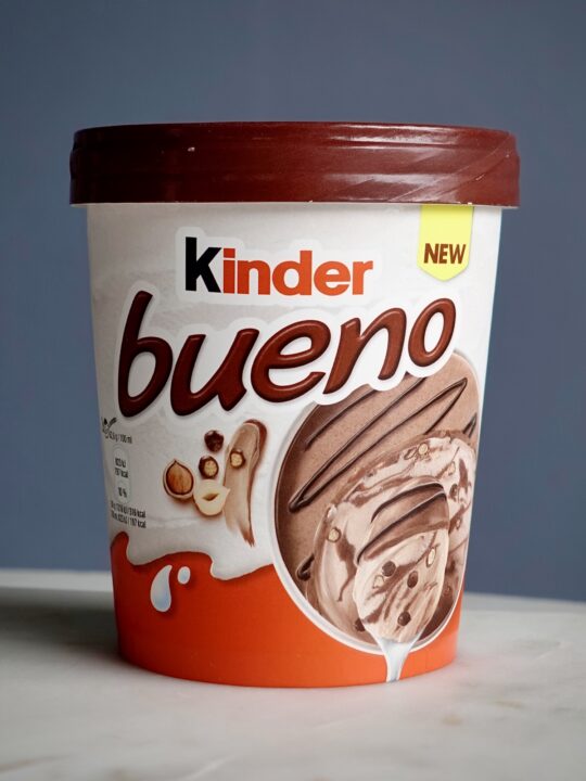 Kinder Bueno Glass